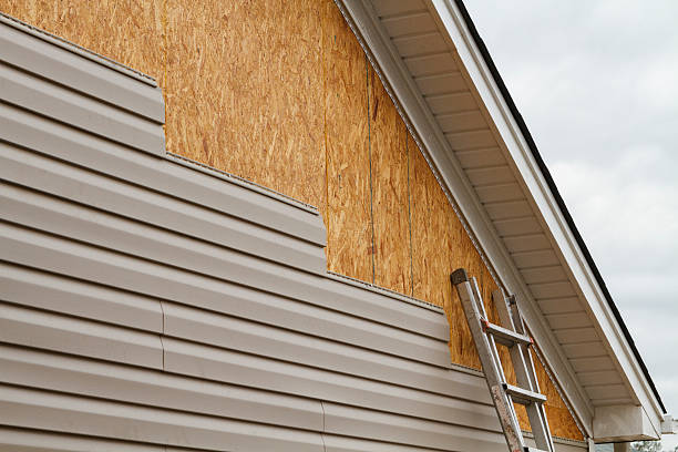Professional Emergency Siding Repair technician working in Church View, VA